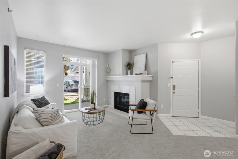 Property photo for 15300 112th Ave NE #B104, Bothell photo 3