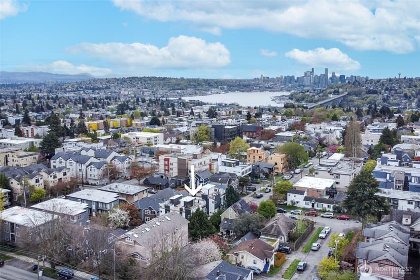 Property photo for 612 N 45th Street #C, Seattle photo 35