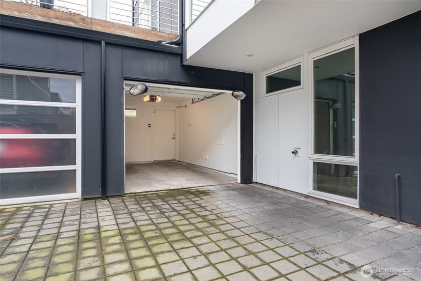 Property photo for 612 N 45th Street #C, Seattle photo 32