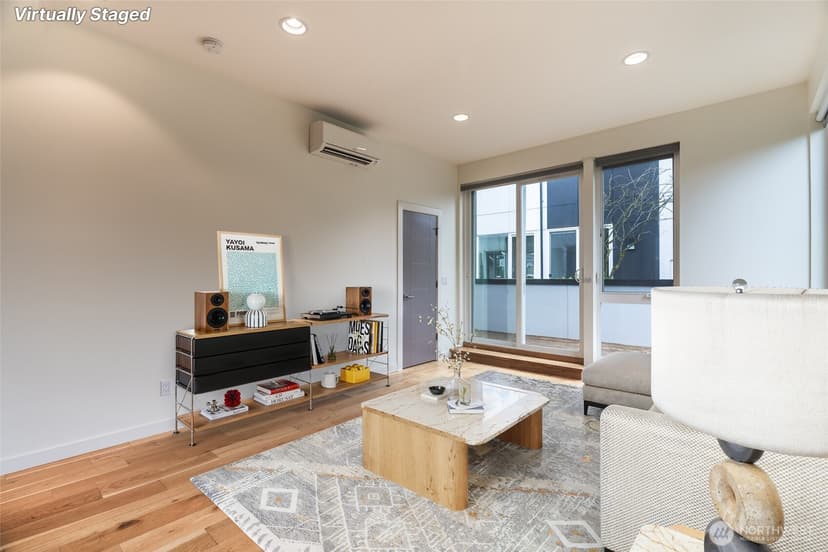 Property photo for 612 N 45th Street #C, Seattle photo 10