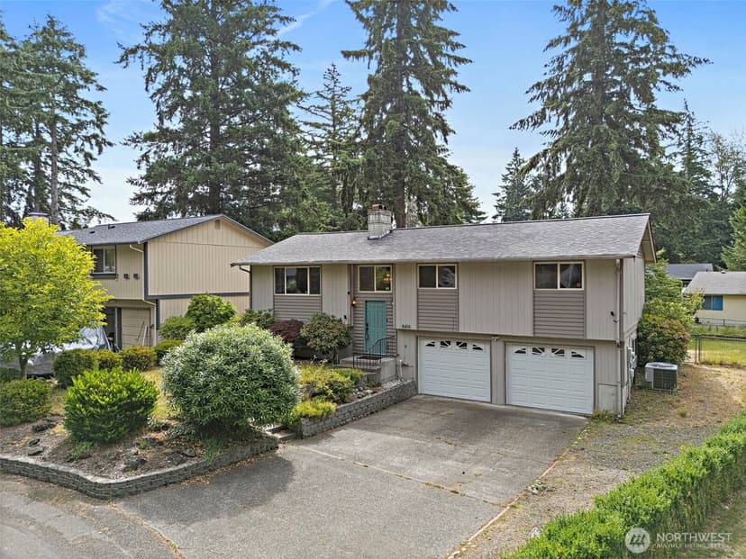 Property photo for 8414 56th Street W, University Place photo 3