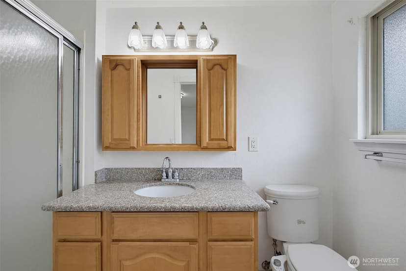 Property photo for 8414 56th Street W, University Place photo 21