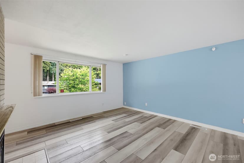Property photo for 8414 56th Street W, University Place photo 5
