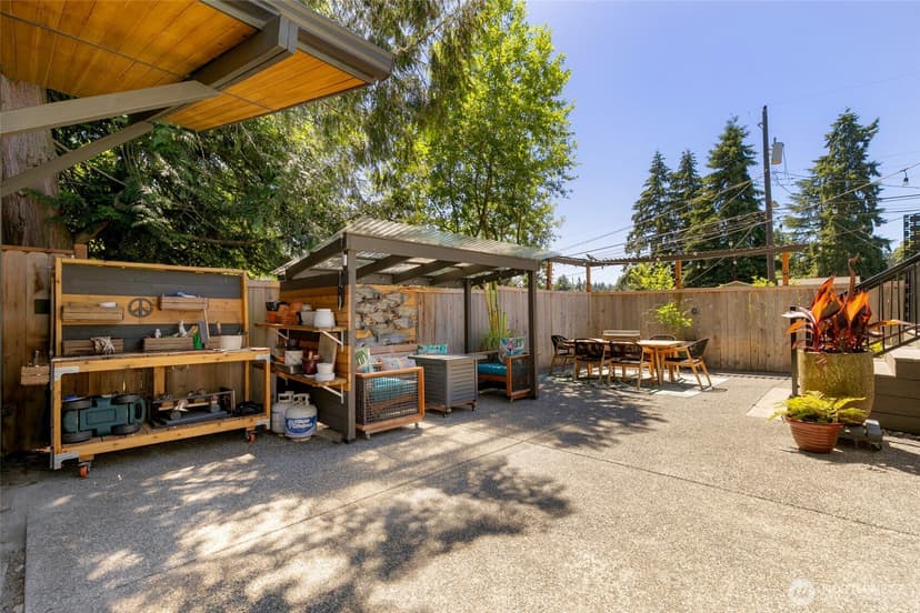 Property photo for 2007 NE 137th Street, Seattle photo 26