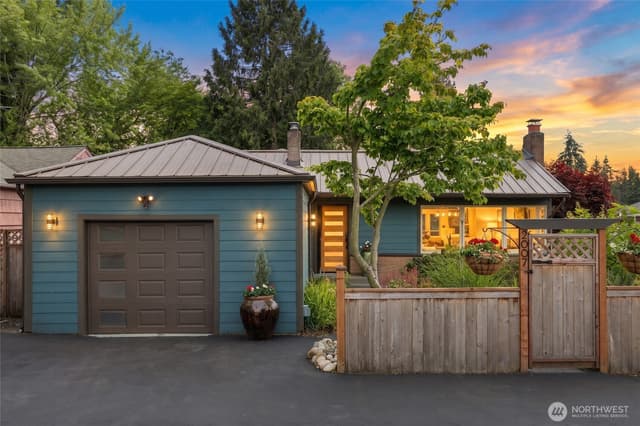Property photo for 2007 NE 137th Street, Seattle