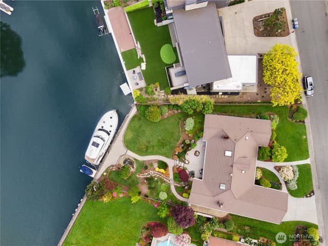Property photo for 87 Cascade Key, Bellevue