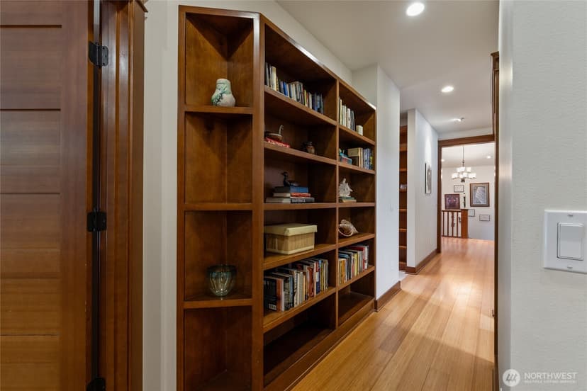 Property photo for 15765 Green Leaf Lane SW, Port Orchard photo 8