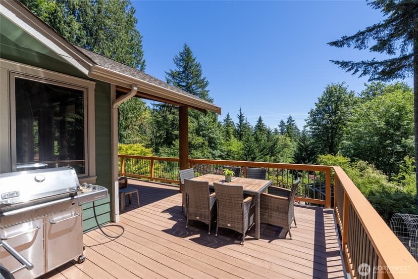 Property photo for 15765 Green Leaf Lane SW, Port Orchard photo 17