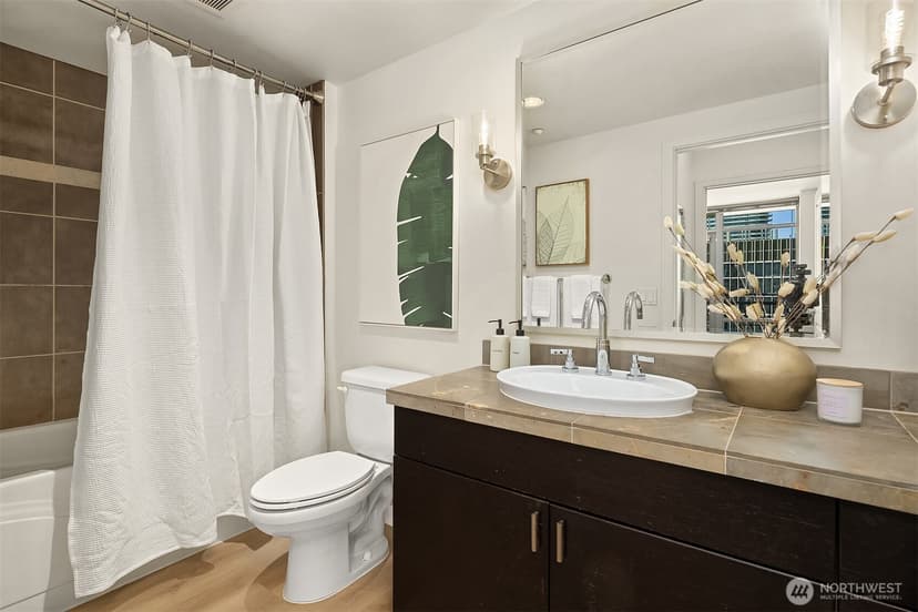 Property photo for 819 Virginia Street #2303, Seattle photo 12