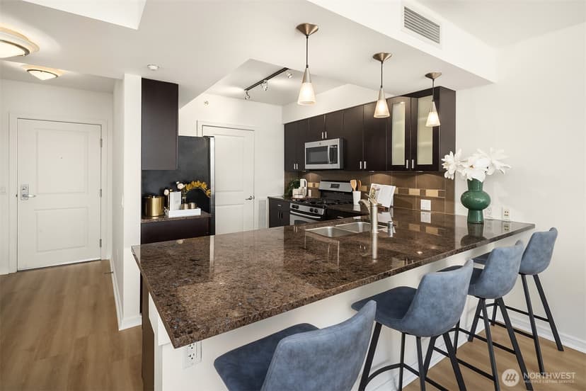 Property photo for 819 Virginia Street #2303, Seattle photo 10
