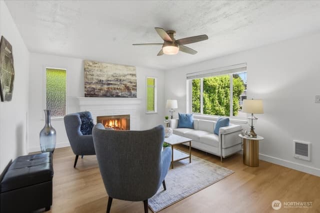 Property photo for 11515 26th Avenue SW, Seattle photo 3