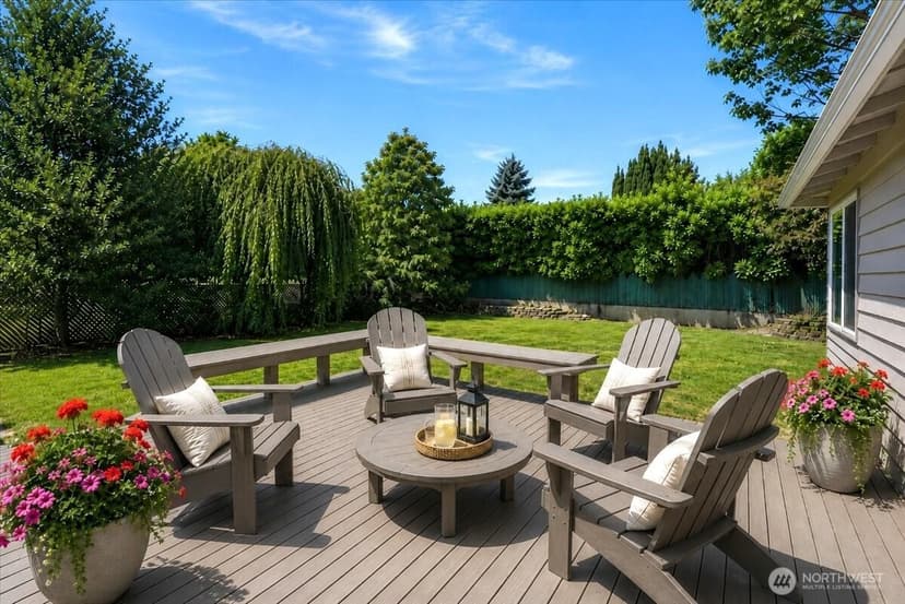 Property photo for 11515 26th Avenue SW, Seattle photo 24
