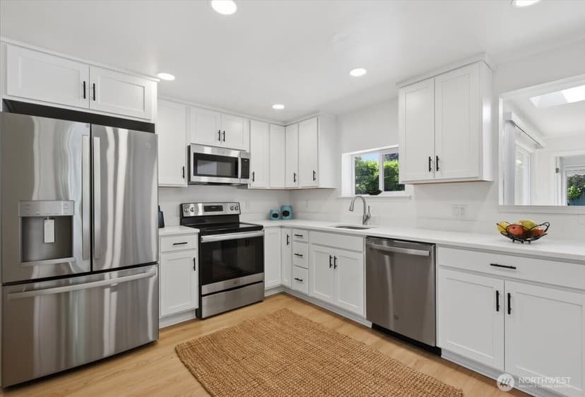 Property photo for 11515 26th Avenue SW, Seattle photo 6