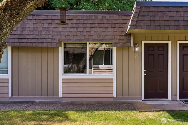 Property photo for 9811 Whitman Avenue SW #17, Lakewood photo 3