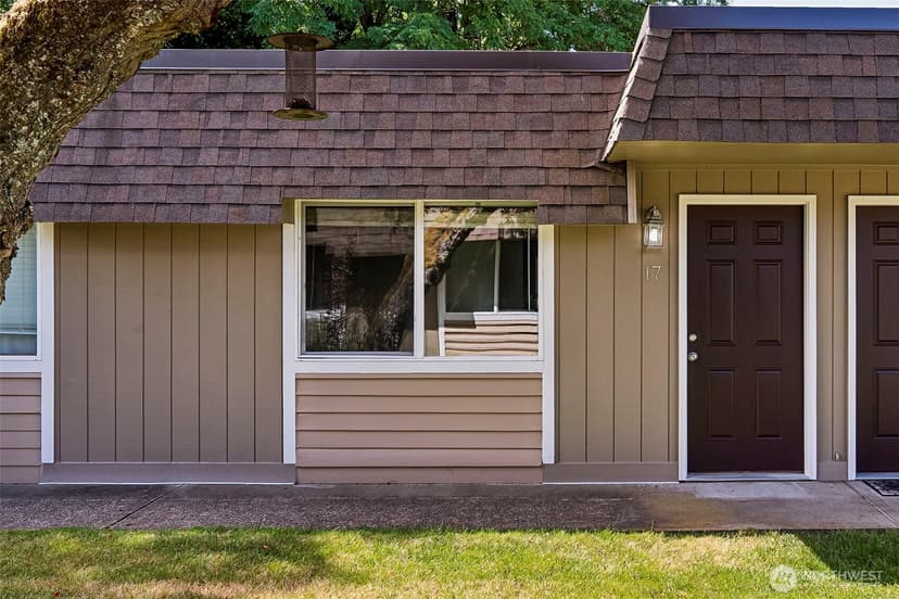 Property photo for 9811 Whitman Avenue SW #17, Lakewood photo 3