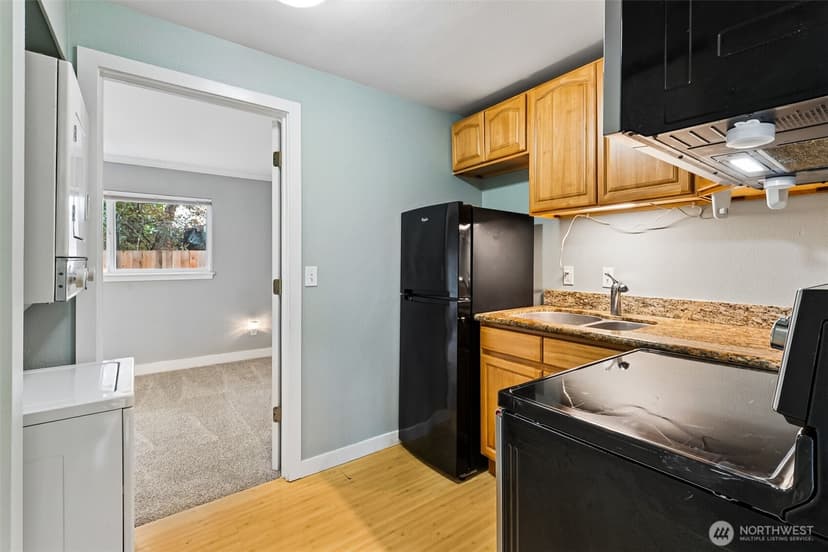 Property photo for 9811 Whitman Avenue SW #17, Lakewood photo 8