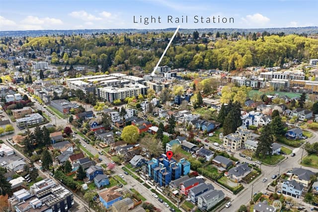 Property photo for 4517 35th Avenue S #A, Seattle photo 4