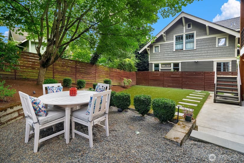 Property photo for 1729 34th Avenue, Seattle photo 33