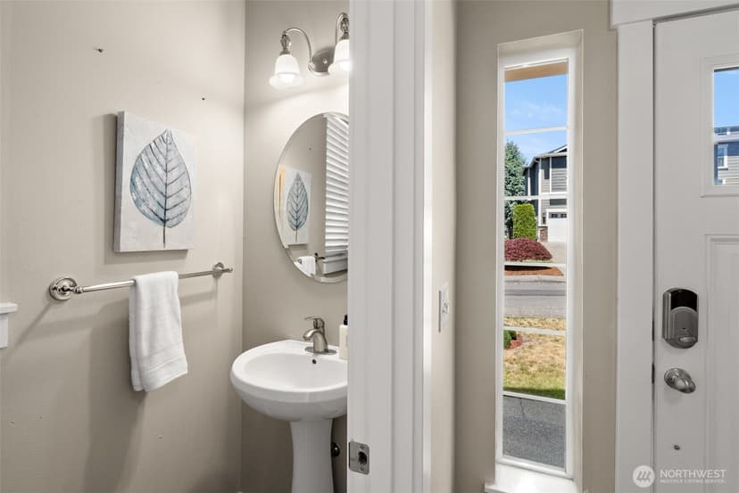 Property photo for 6366 Juanita Circle NE, Bremerton photo 14