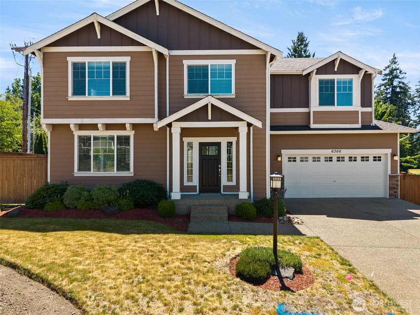 Property photo for 6366 Juanita Circle NE, Bremerton photo 3