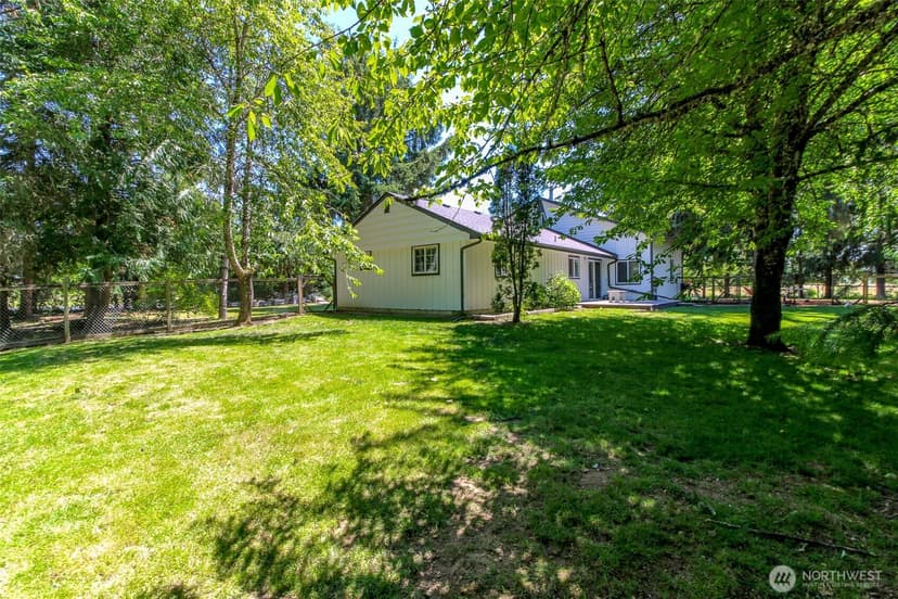 Property photo for 12524 Bingham Avenue E, Tacoma photo 30