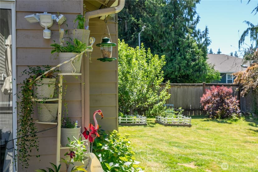 Property photo for 13810 56th Drive SE, Everett photo 31