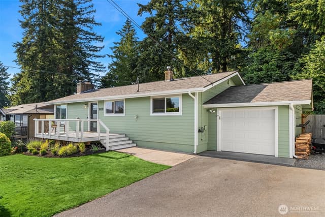 Property photo for 1020 NE Holm Court, Poulsbo photo 3
