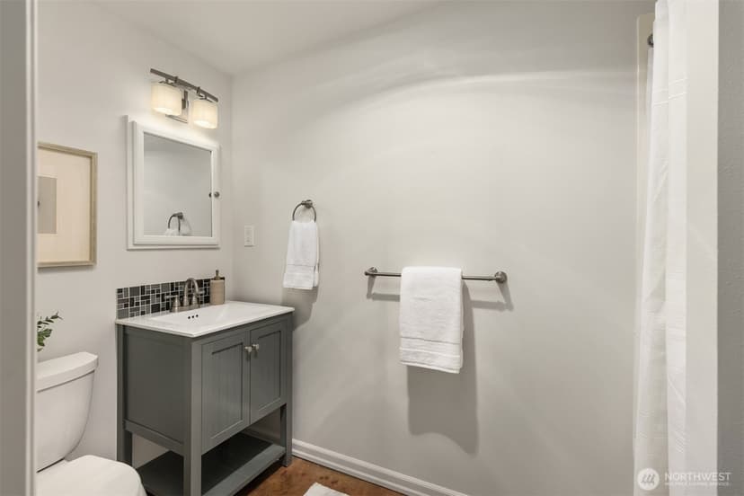 Property photo for 1020 NE Holm Court, Poulsbo photo 24