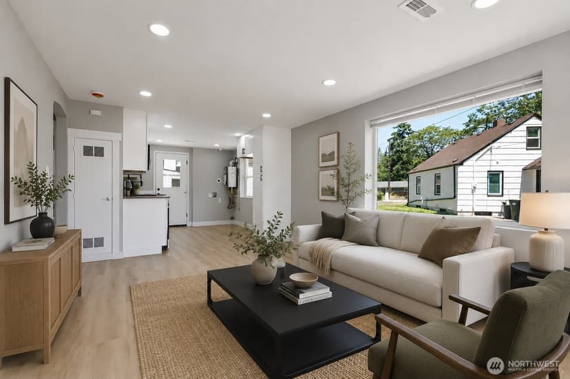 Property photo for 14402 Washington Avenue SW #3, Lakewood photo 6