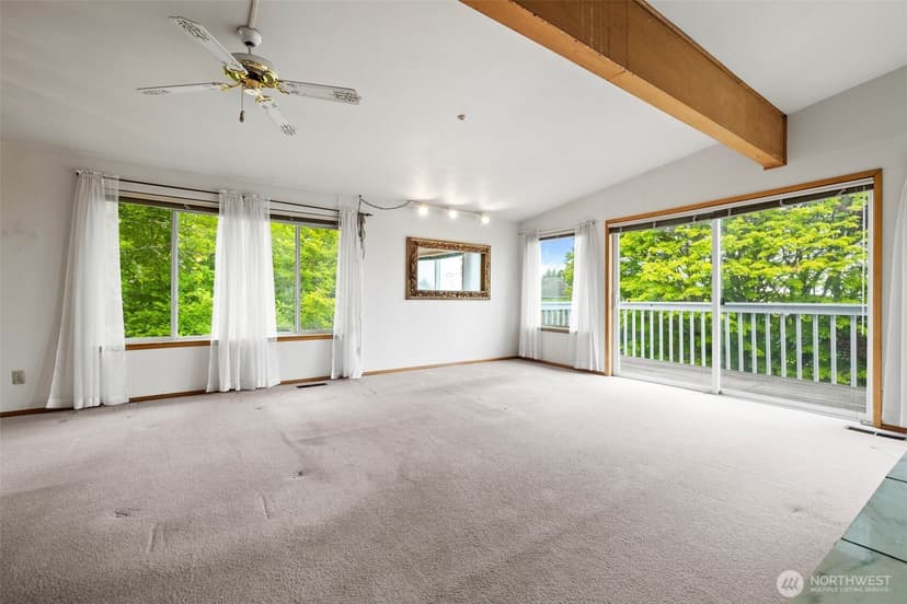 Property photo for 29836 1st Avenue S, Federal Way photo 8