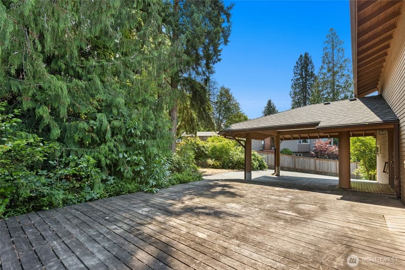 Property photo for 4917 Ocean Avenue, Everett photo 17