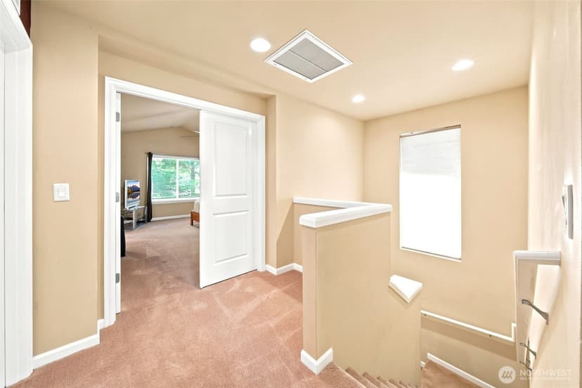 Property photo for 16021 35th Drive SE, Bothell photo 15