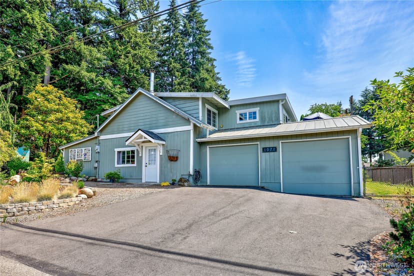 Property photo for 1071 Swanson Way NE, Poulsbo