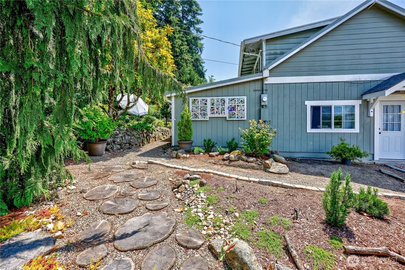 Property photo for 1071 Swanson Way NE, Poulsbo photo 3