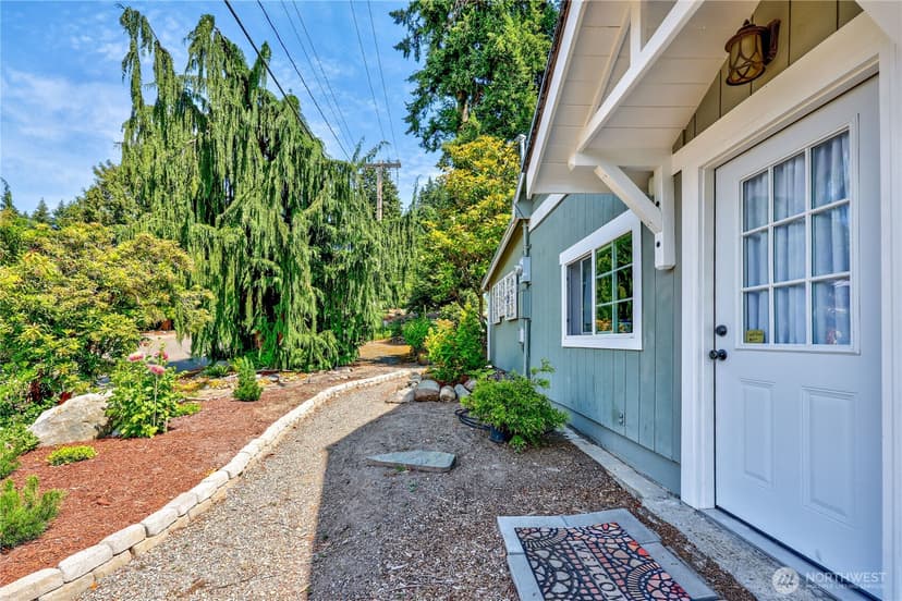 Property photo for 1071 Swanson Way NE, Poulsbo photo 4