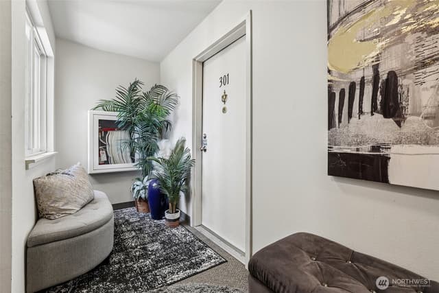 Property photo for 1312 S Massachusetts Street #301, Seattle photo 3