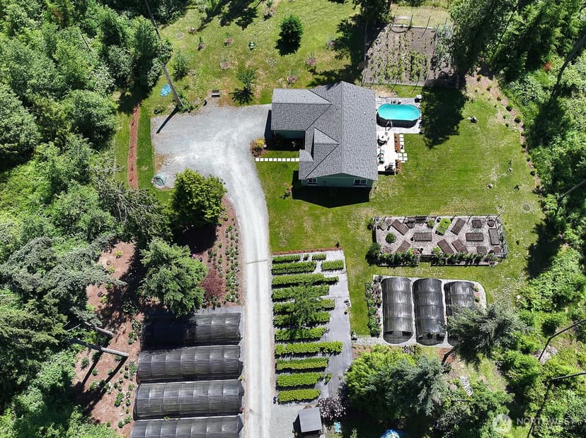 Property photo for 6545 Cultus Bay Road, Clinton photo 27