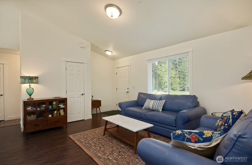 Property photo for 6545 Cultus Bay Road, Clinton photo 10