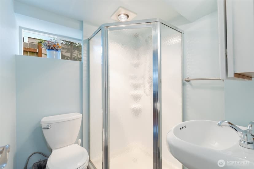 Property photo for 9440 35th Avenue SW, Seattle photo 23