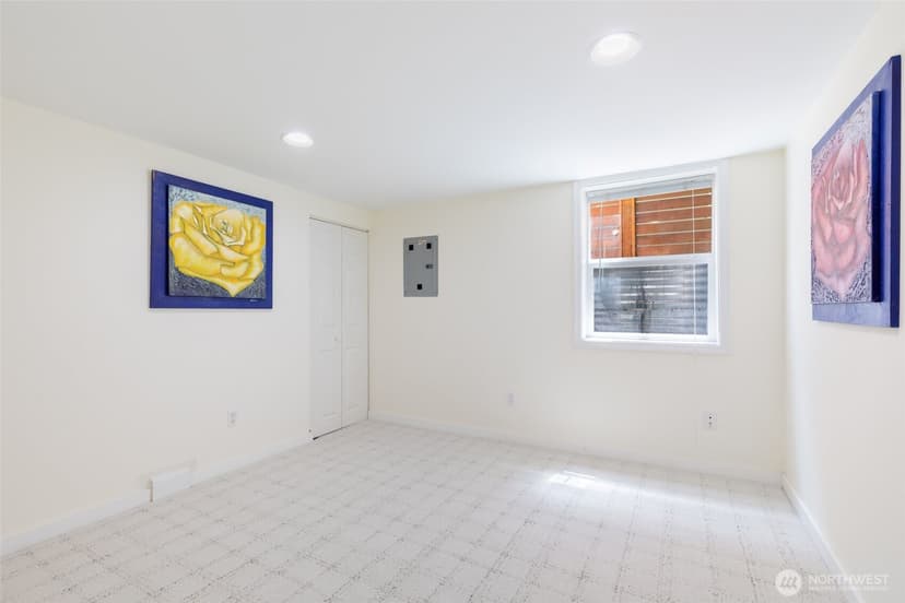 Property photo for 9440 35th Avenue SW, Seattle photo 22