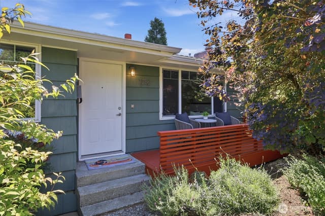 Property photo for 7752 17th Avenue SW, Seattle photo 2
