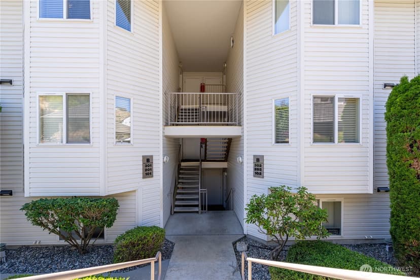 Property photo for 808 W Manson Highway #B202, Chelan photo 34