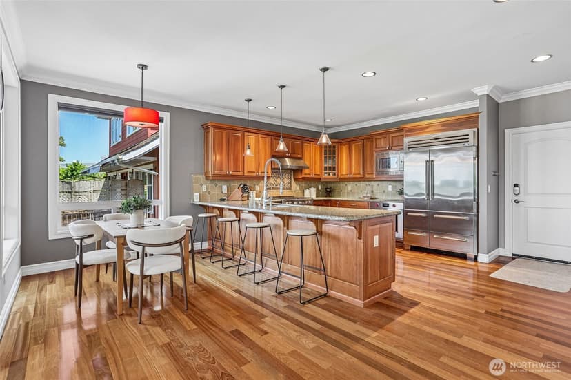 Property photo for 7100 S Ryan Street, Seattle photo 11