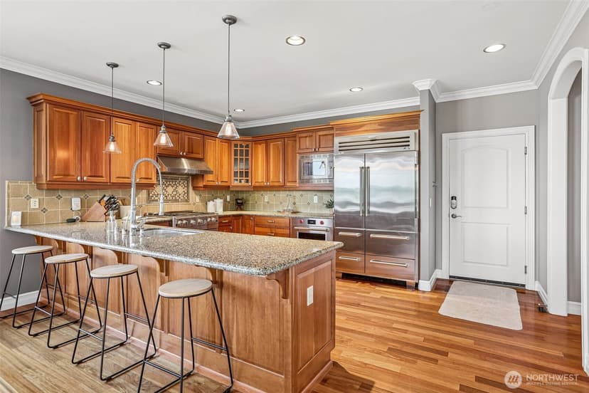 Property photo for 7100 S Ryan Street, Seattle photo 10