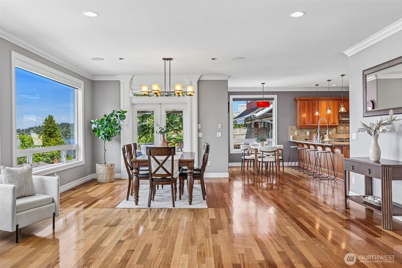 Property photo for 7100 S Ryan Street, Seattle photo 6