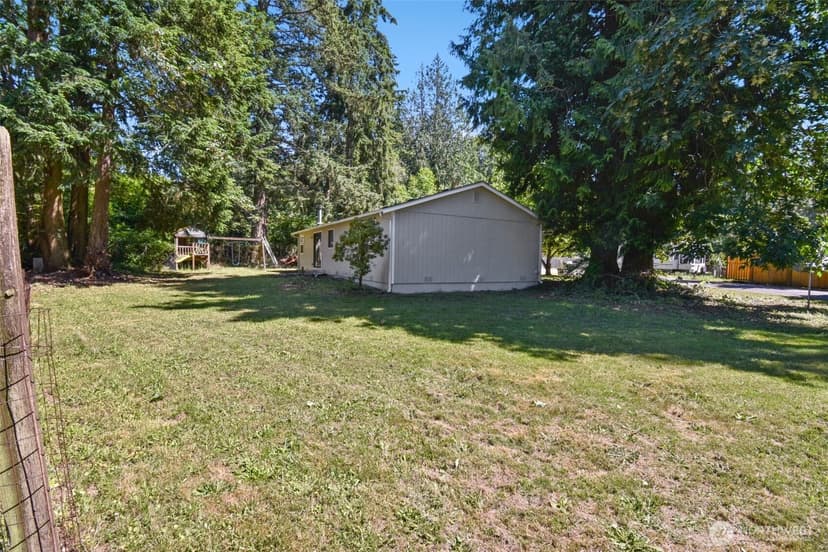 Property photo for 18517 96th Avenue NW, Stanwood photo 7