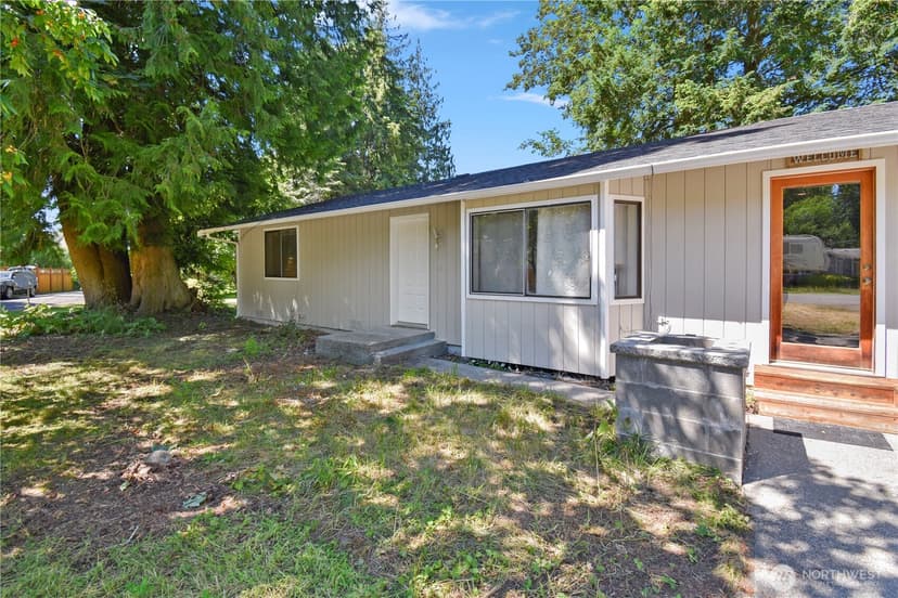 Property photo for 18517 96th Avenue NW, Stanwood photo 2