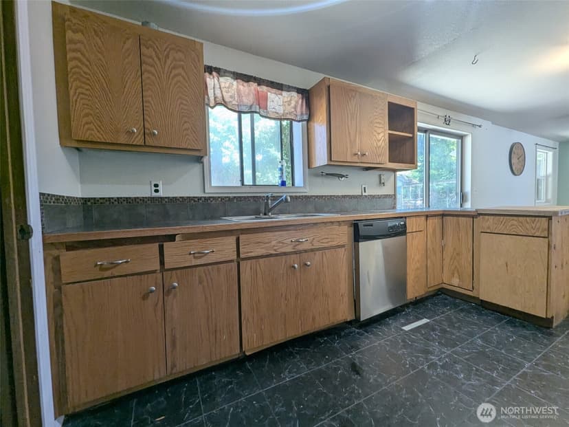 Property photo for 18517 96th Avenue NW, Stanwood photo 17