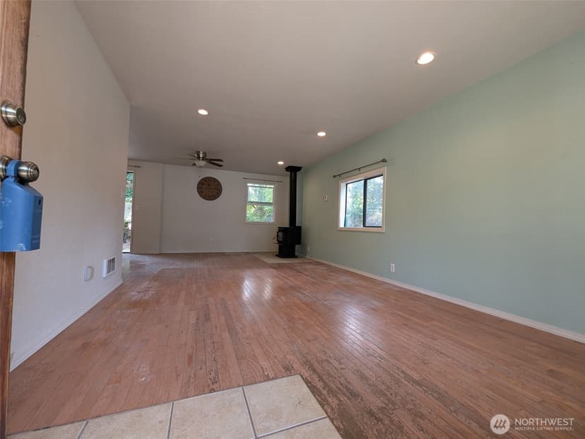 Property photo for 18517 96th Avenue NW, Stanwood photo 16