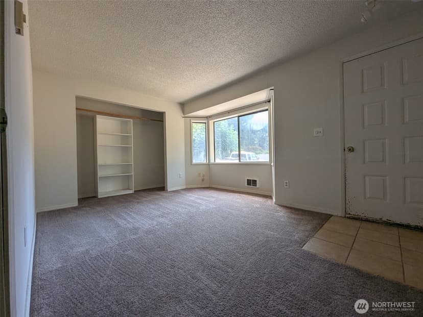 Property photo for 18517 96th Avenue NW, Stanwood photo 12